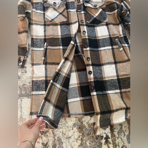 Brand New Camel Brown Flannel Shacket Coat Plaid Button Down Shirt Jacket - Picture 10 of 16